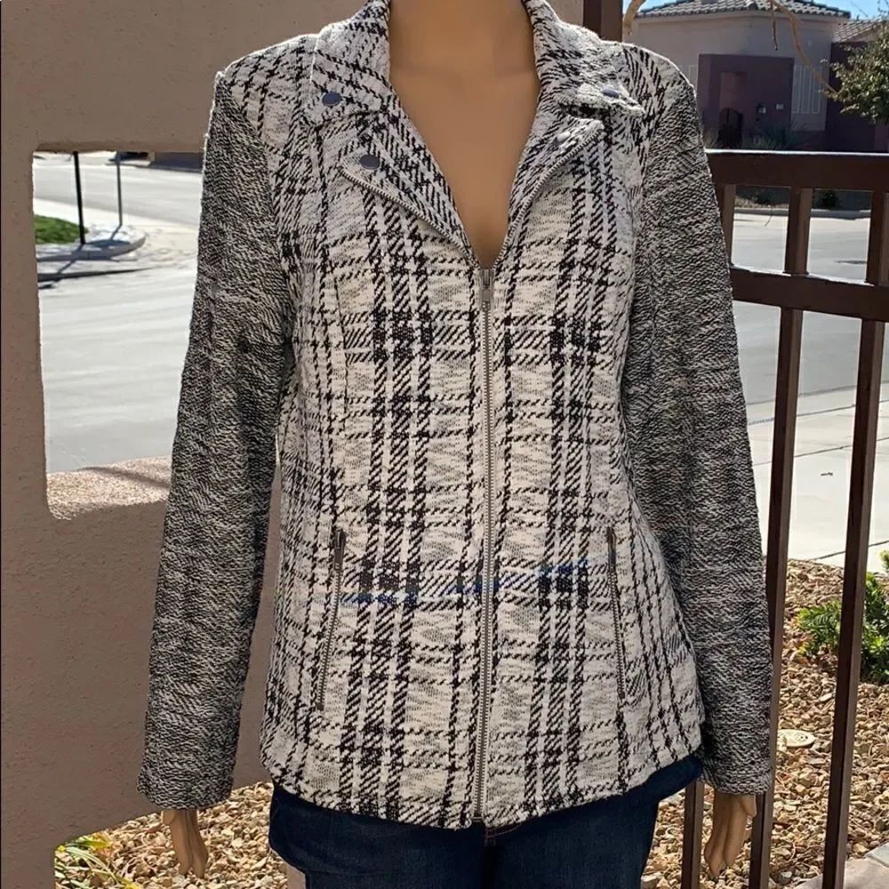 Style & Co Med Zippered Black And White Jacket